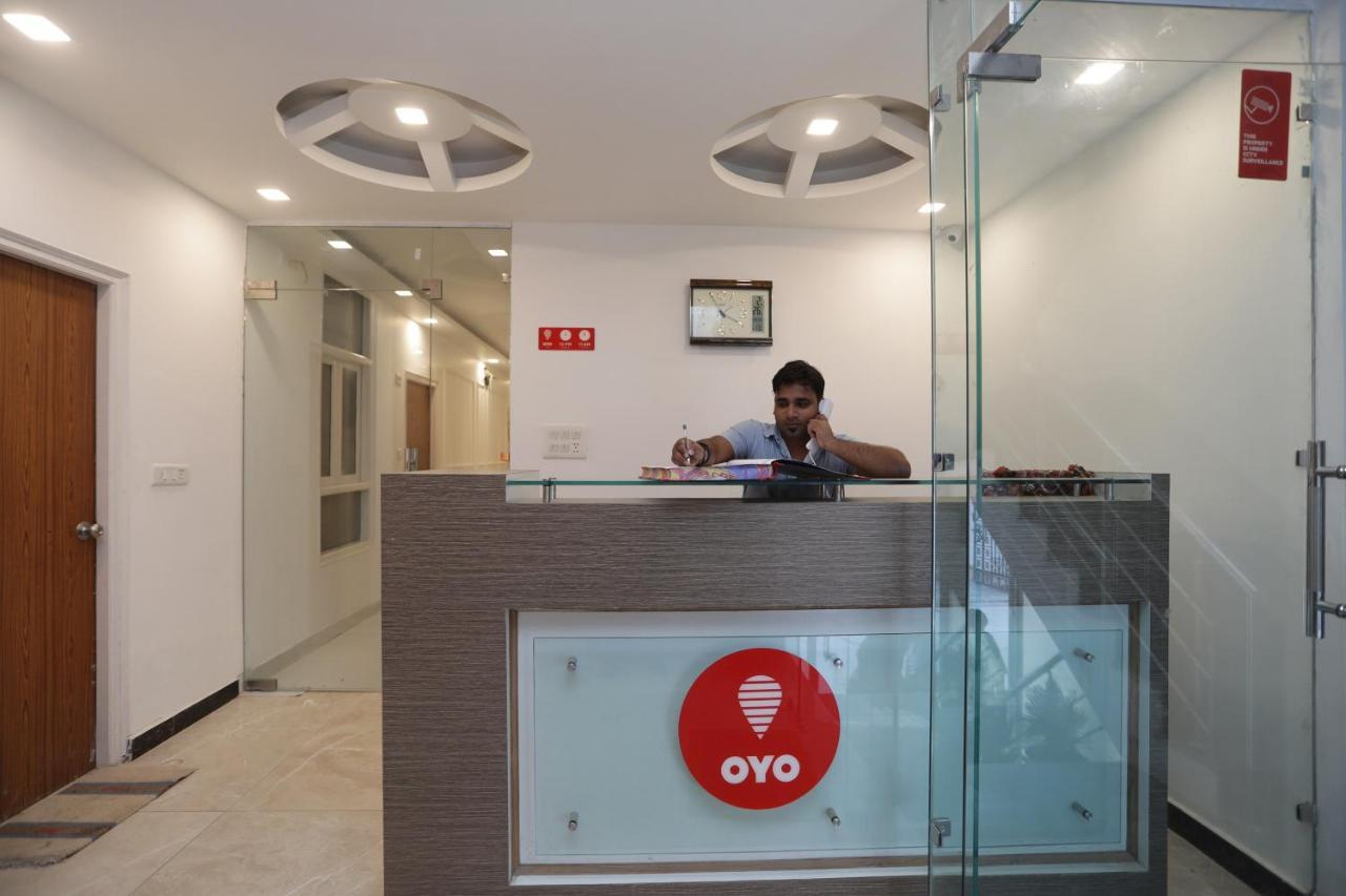 Oyo Hotel Qubic Stay Нью-Делі Екстер'єр фото